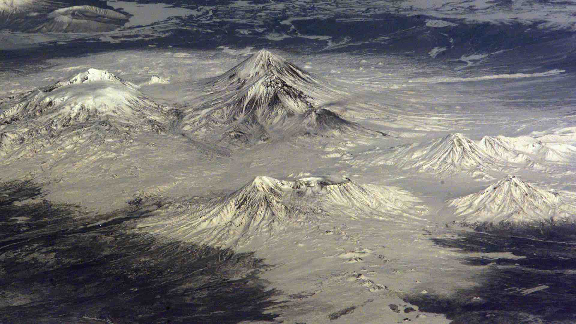 Band of Volcanoes in the Pacific | PBS LearningMedia